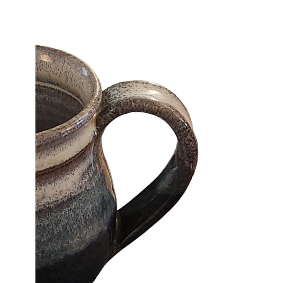 Pottery Pinched Spout Creamer Pitcher Sand Painted Hand Thrown Artist Signed 4" - Picture 6 of 9